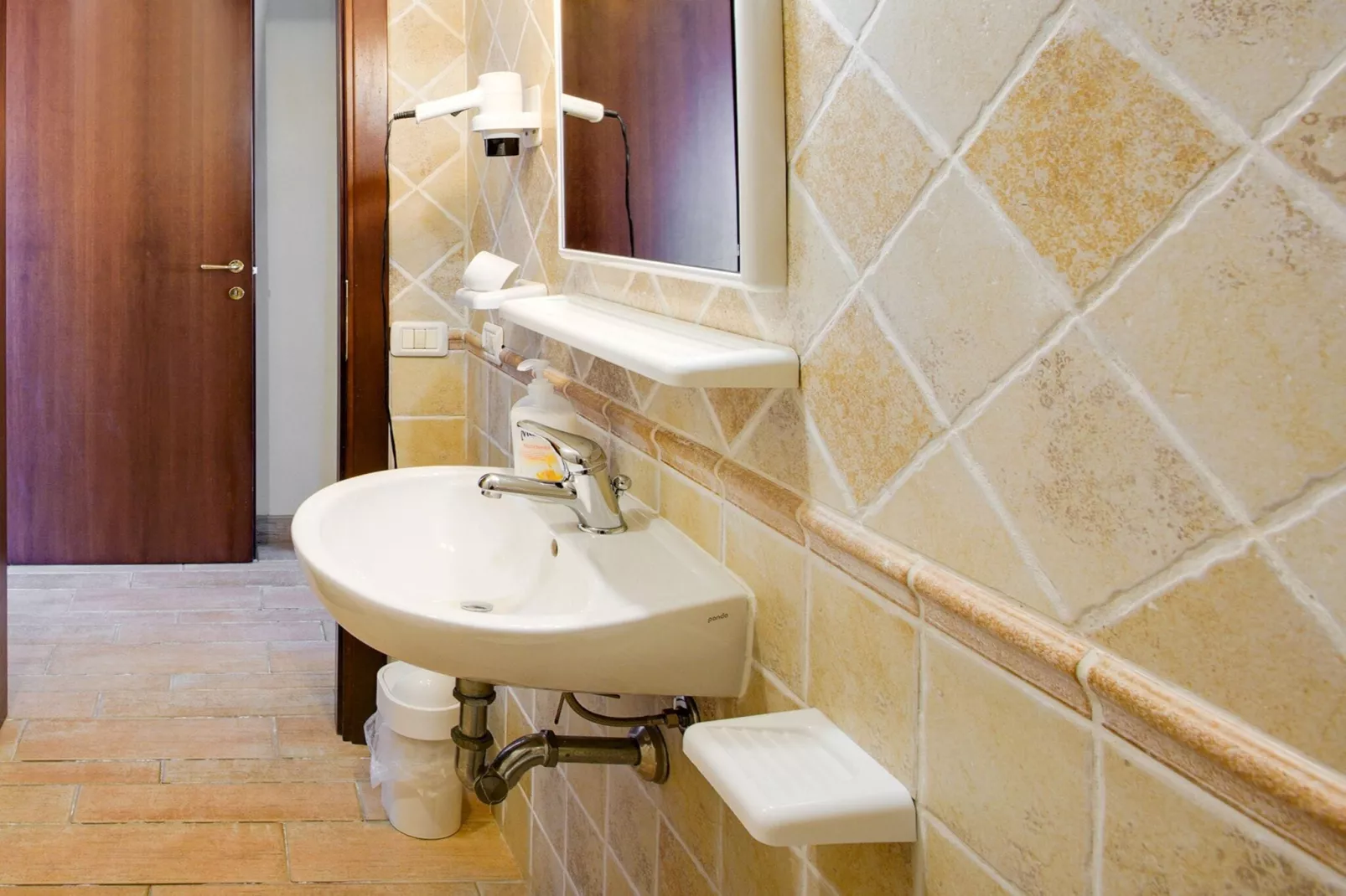 Appartamento la Rana-Bathroom