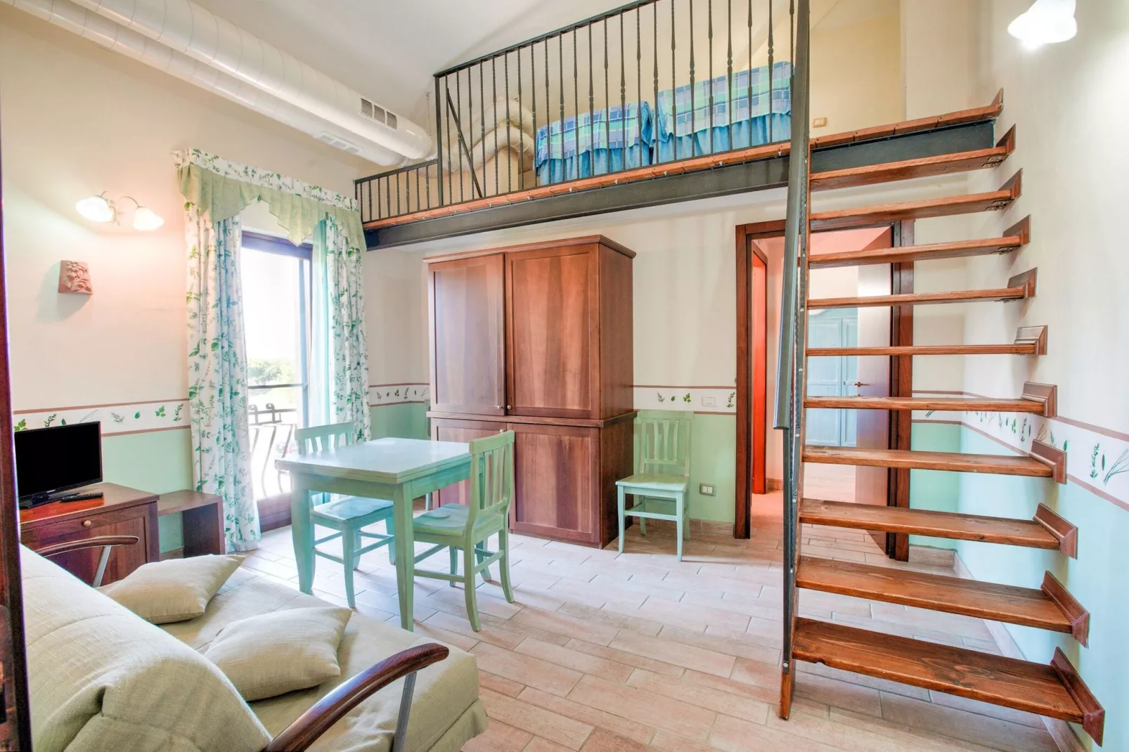 Appartamento lo Scoiattolo-Living room