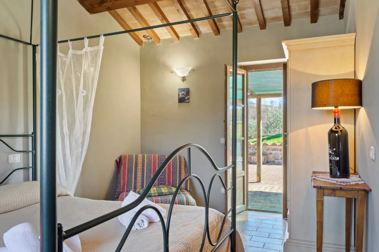 Geranio-Bedroom