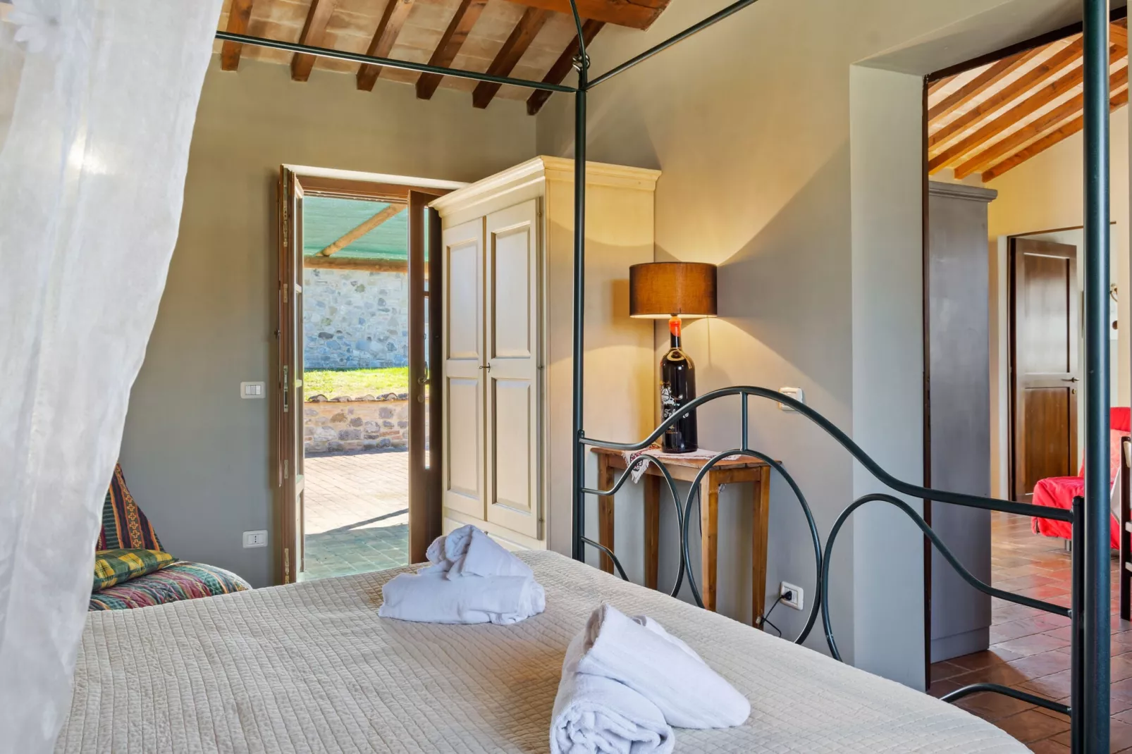 Geranio-Bedroom