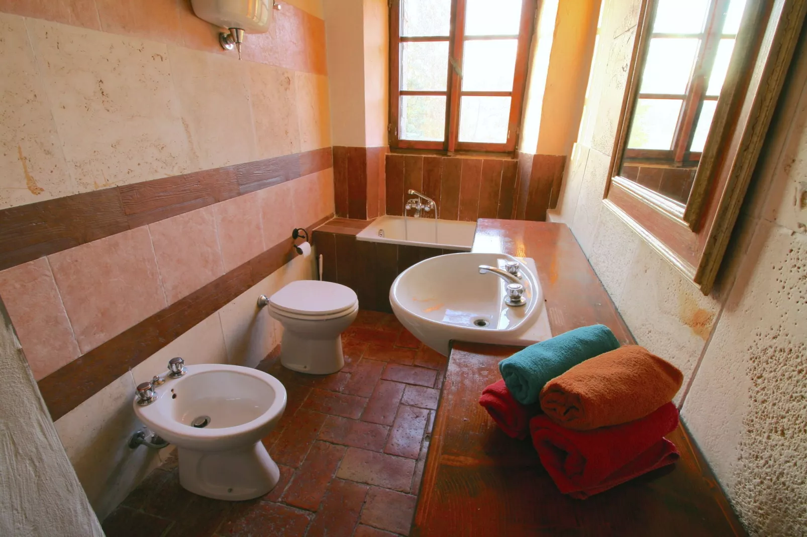 Nespolo Due-Bathroom