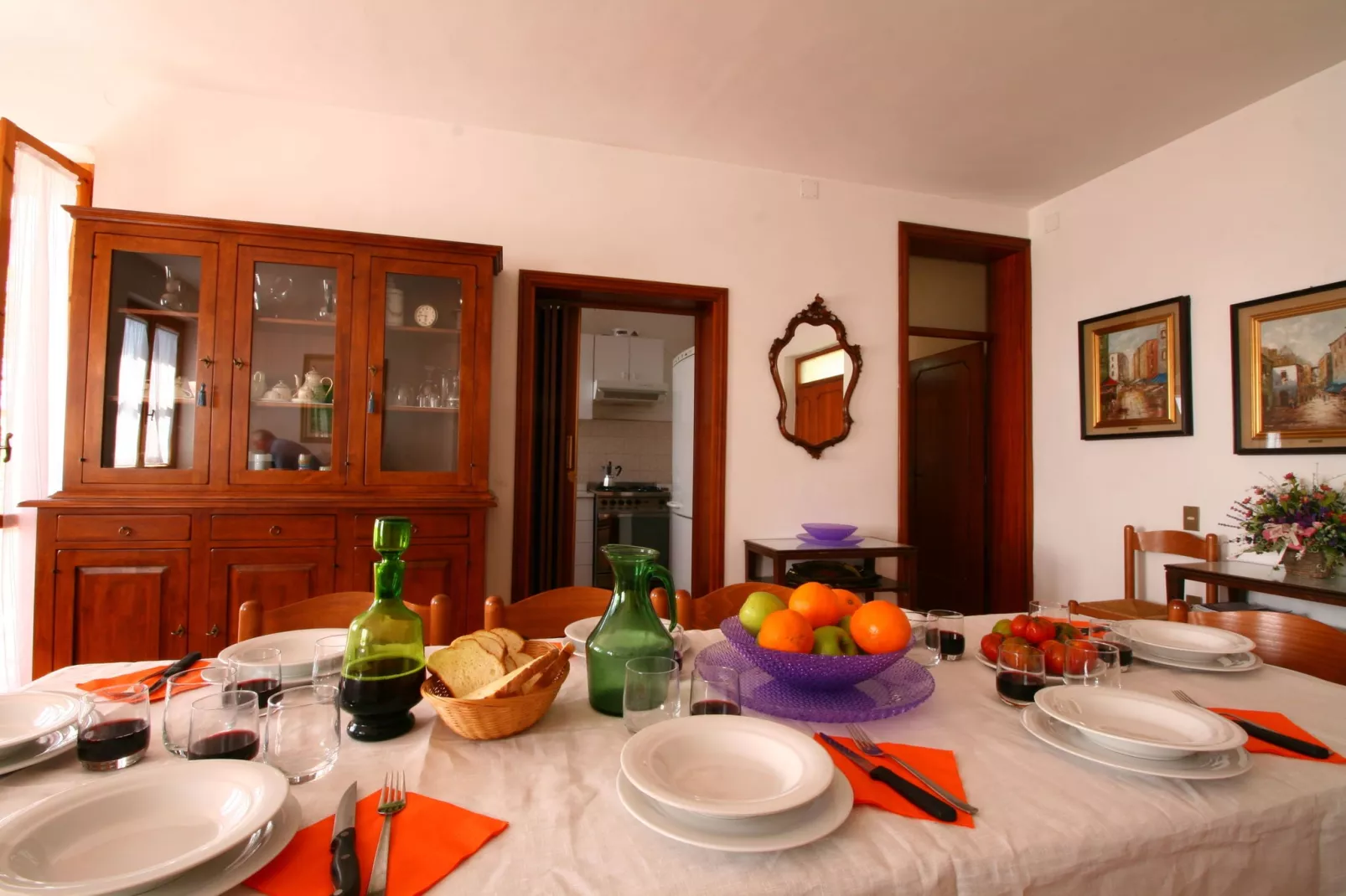 Casa Miralago-Dining room