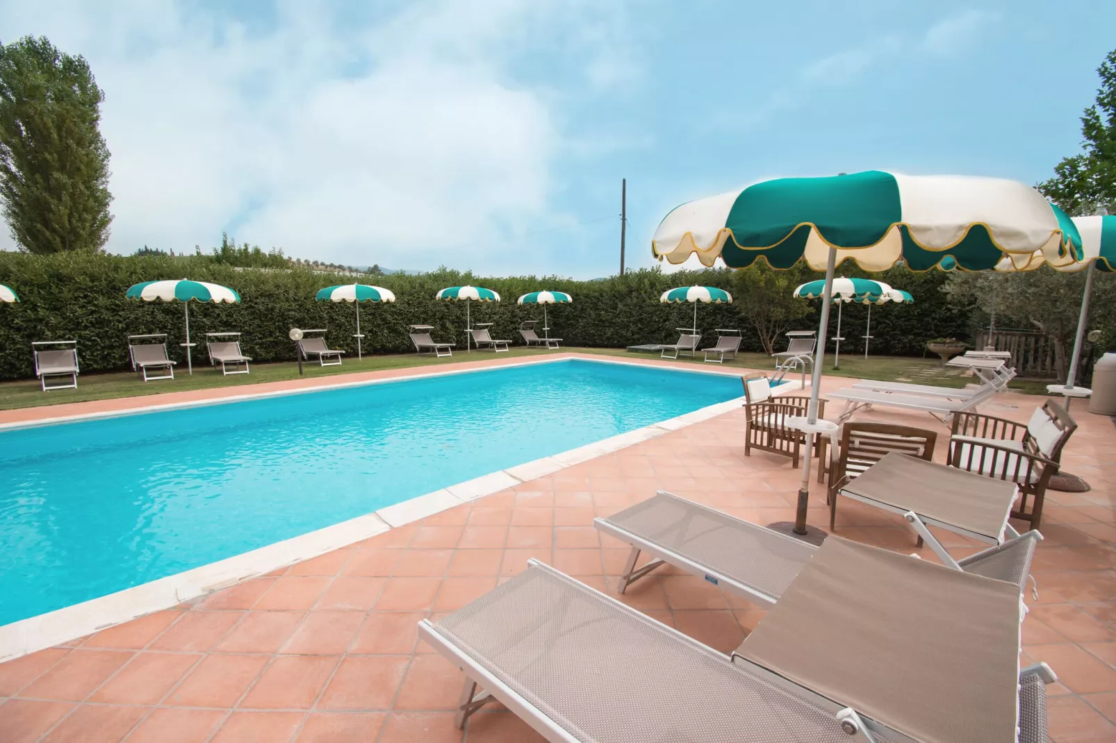 Monolocale-Swimming pool