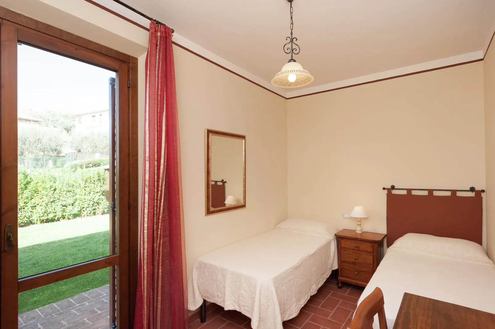 Timo-Bedroom