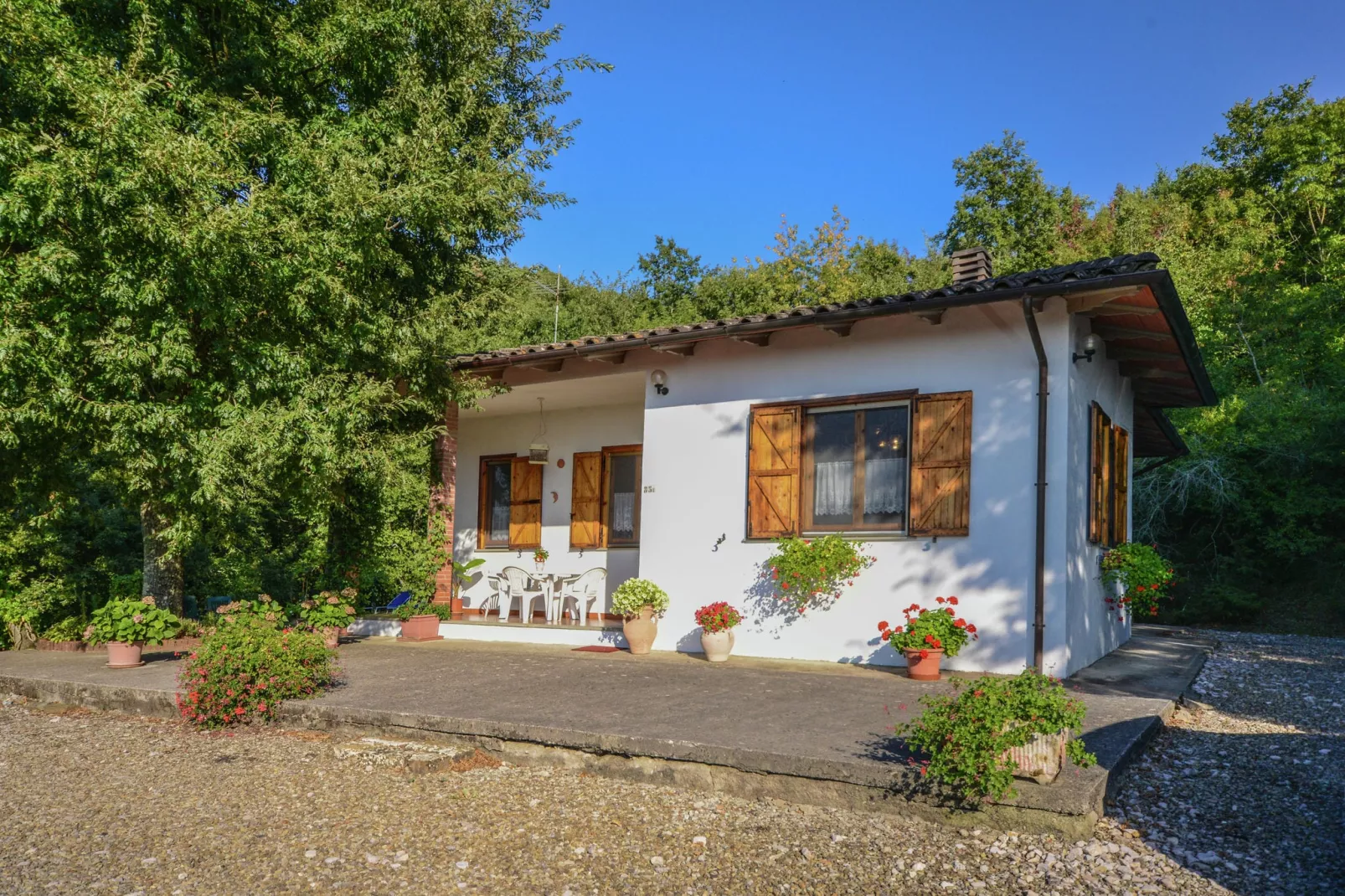 Casa Fiori - I Geranei-Exterior summer