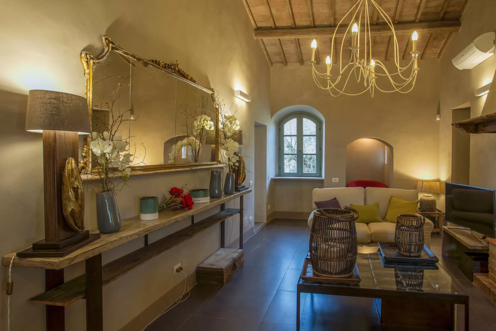 Villa Colognola-Living room