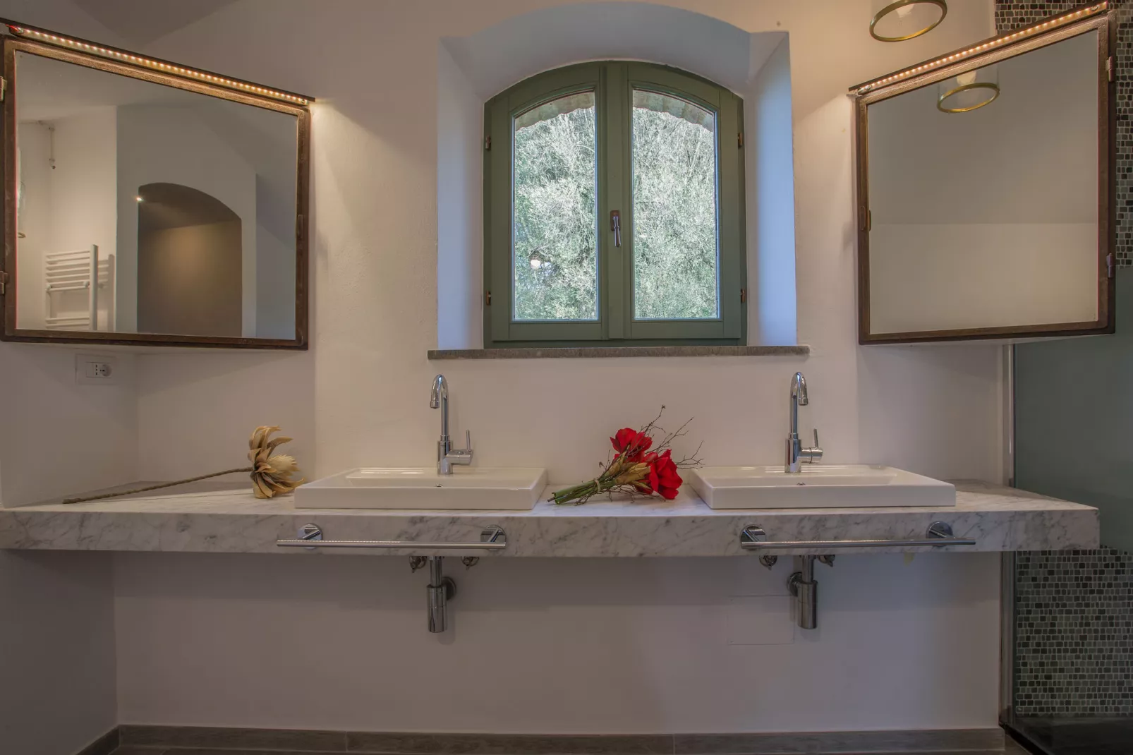 Villa Colognola-Bathroom