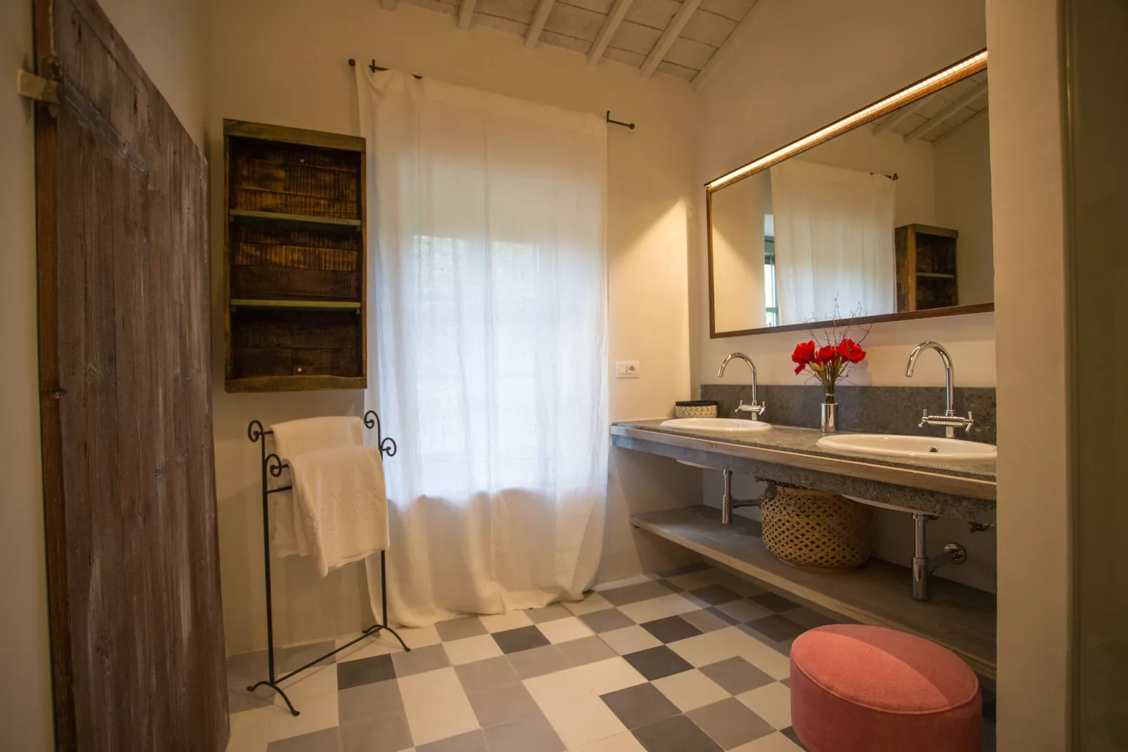 Villa Colognola-Bathroom