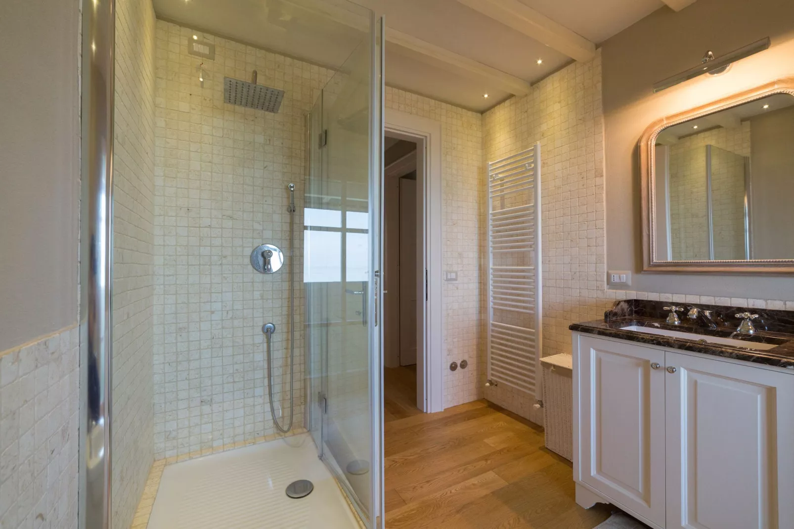 Bianca Luna-Bathroom