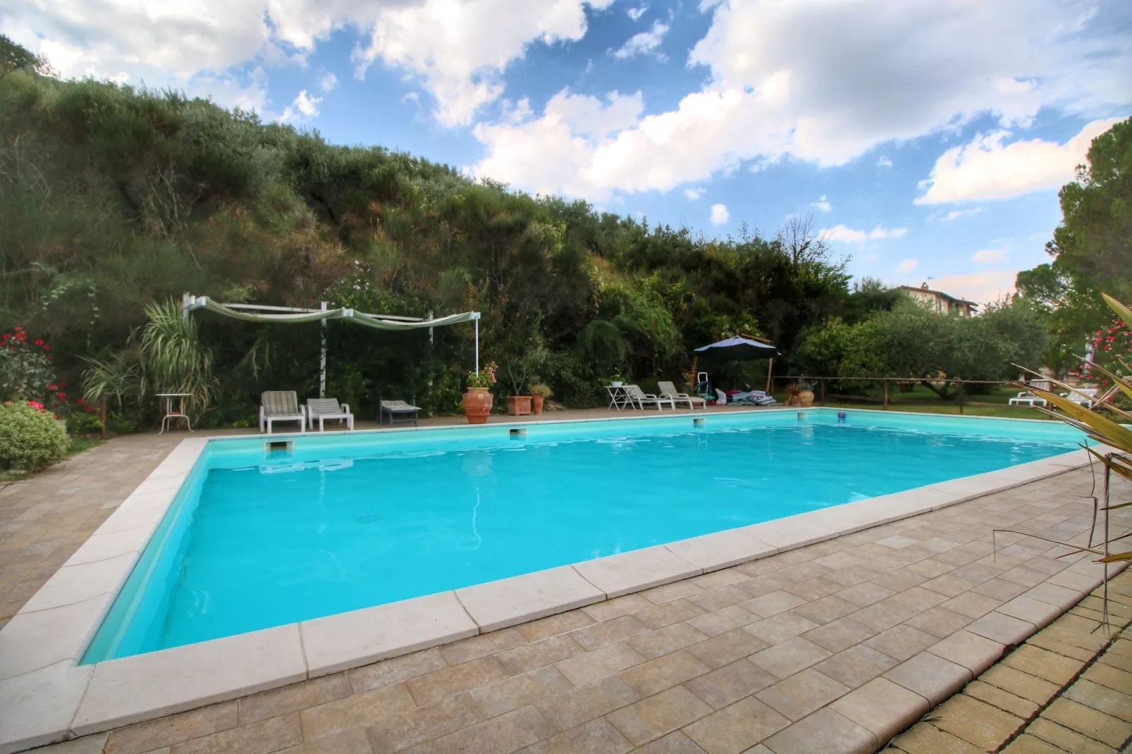 Molinella Otto-Pool