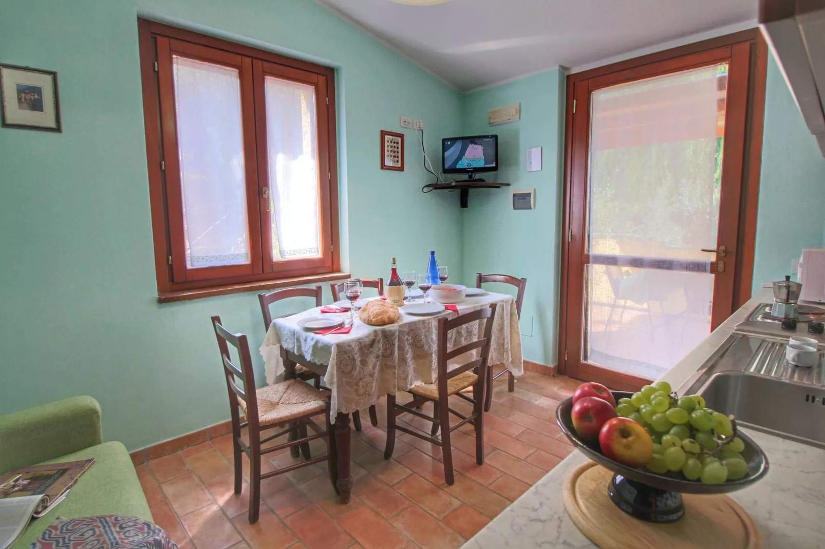 Molinella Otto-Dining room