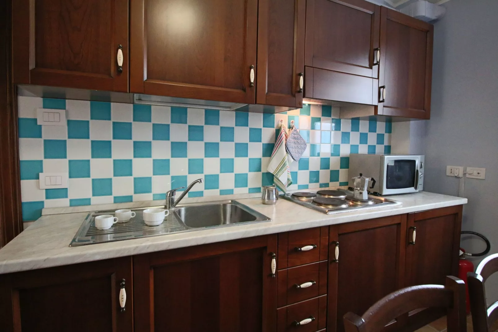 Molinella Otto-Kitchen