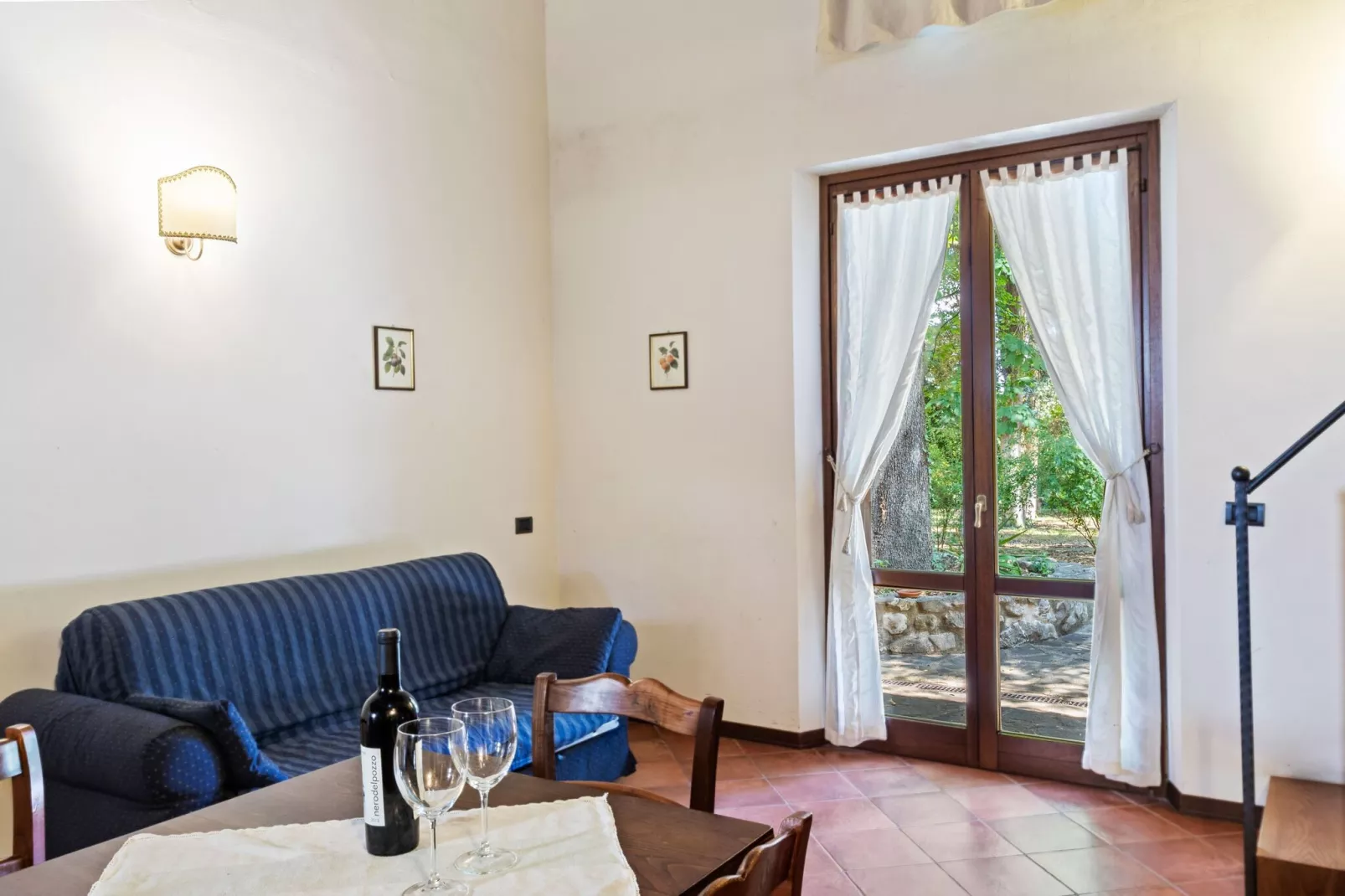 Montecorneo Bilocale con soppalco-Living room