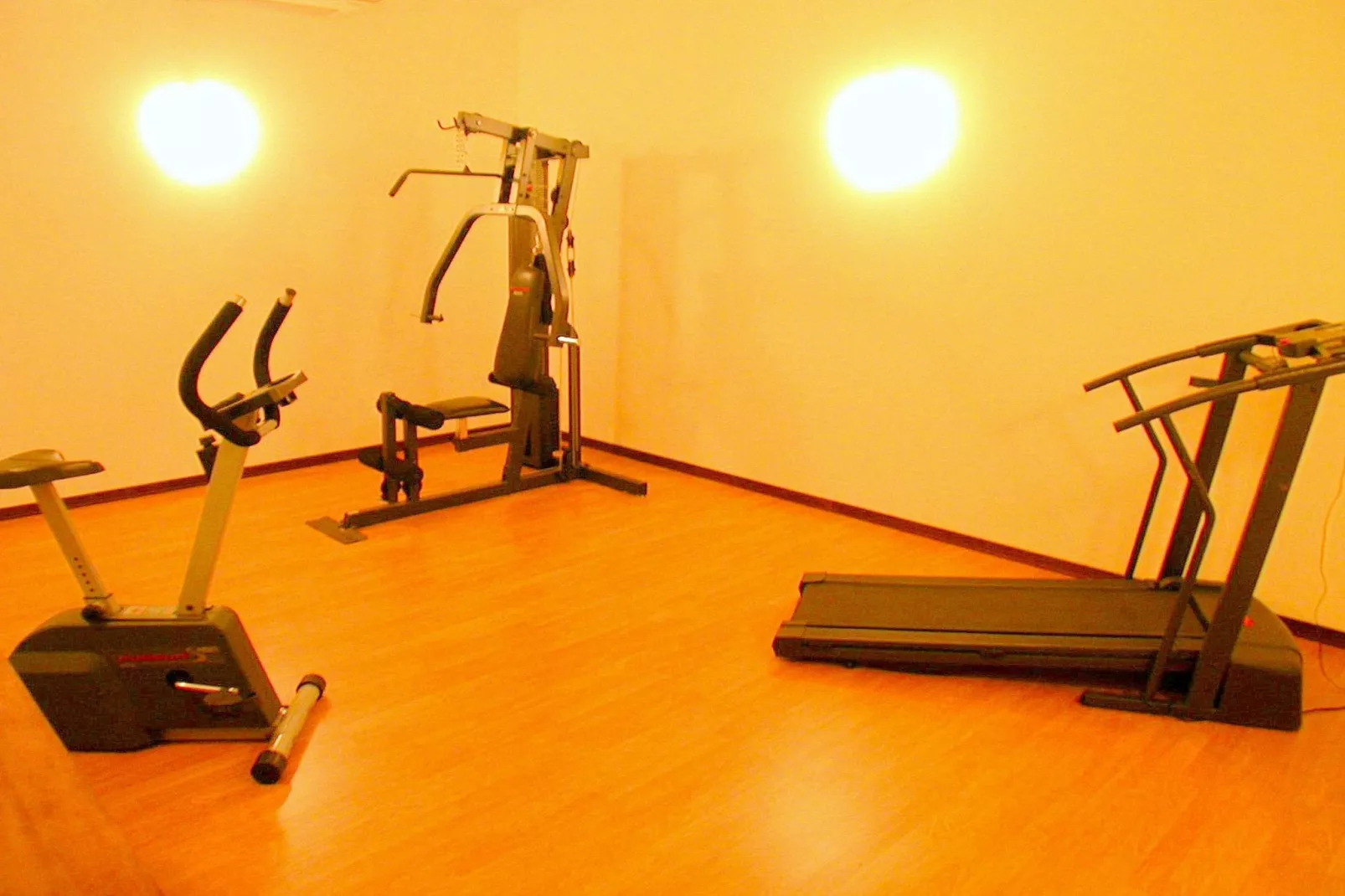 Montecorneo Monolocale-Recreation room