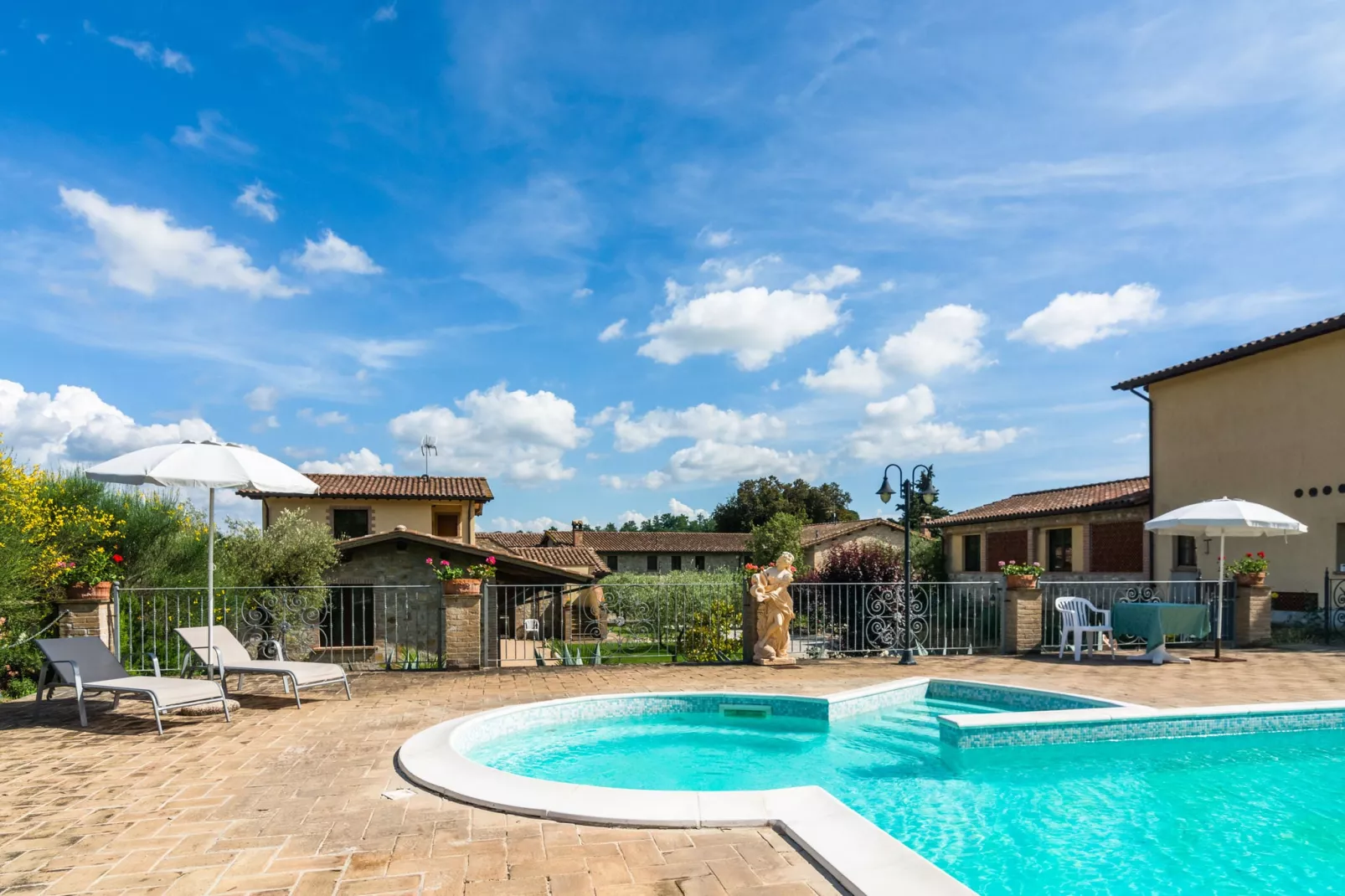 Il Leccio-Swimming pool