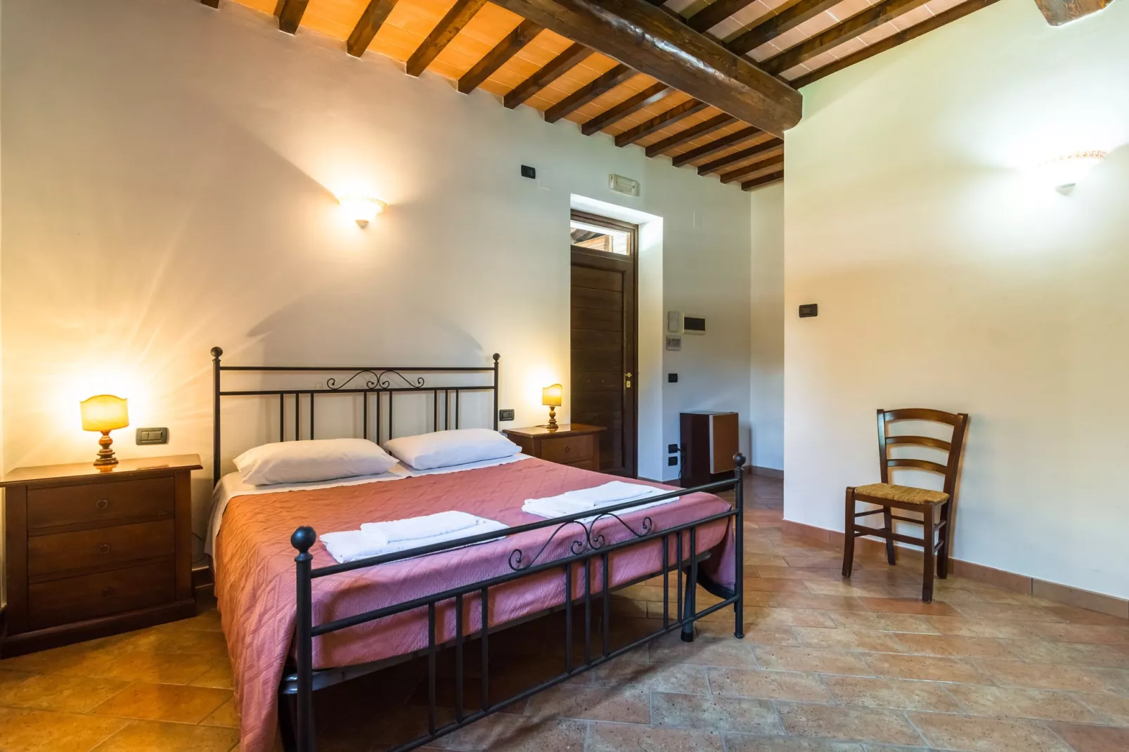 Olivo-Bedroom