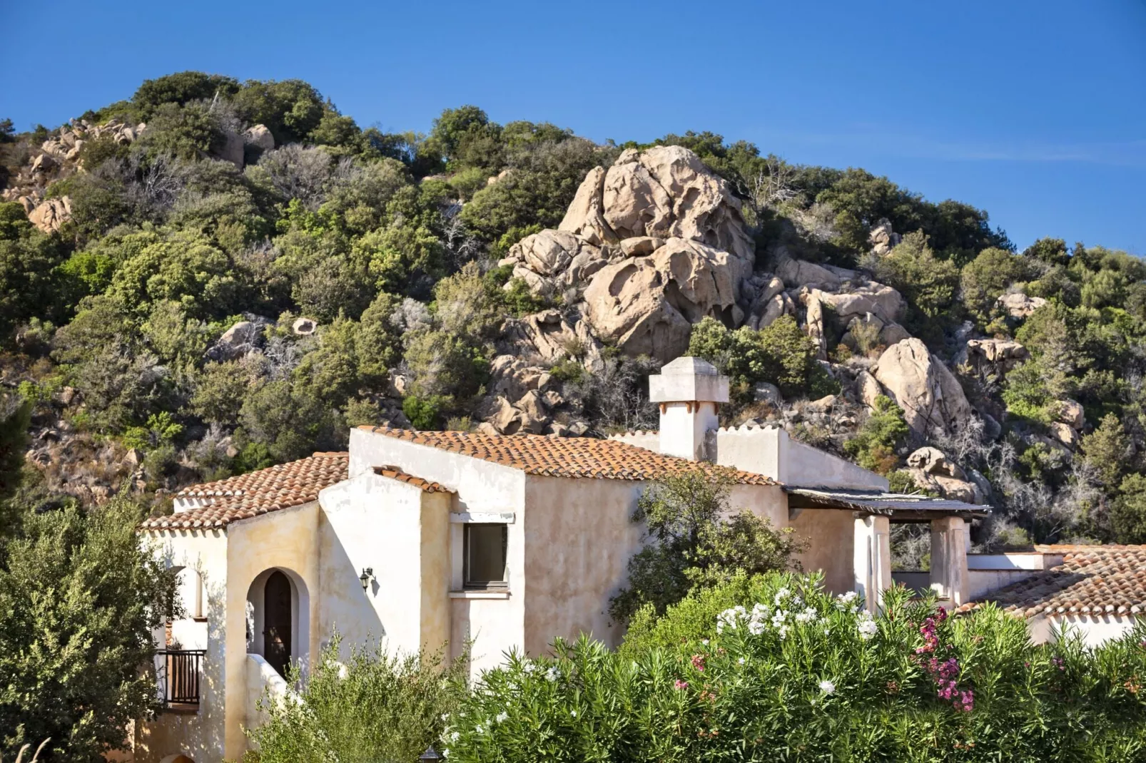 Il Giardino degli Oleandri Porto Cervo - trilo 6-Areas summer 1km