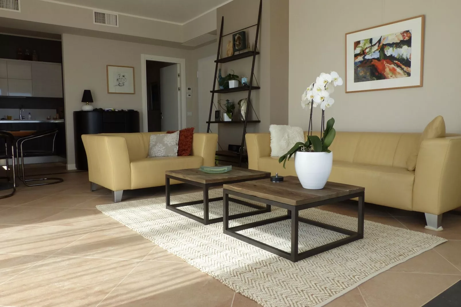 On the Waterfront-Living room
