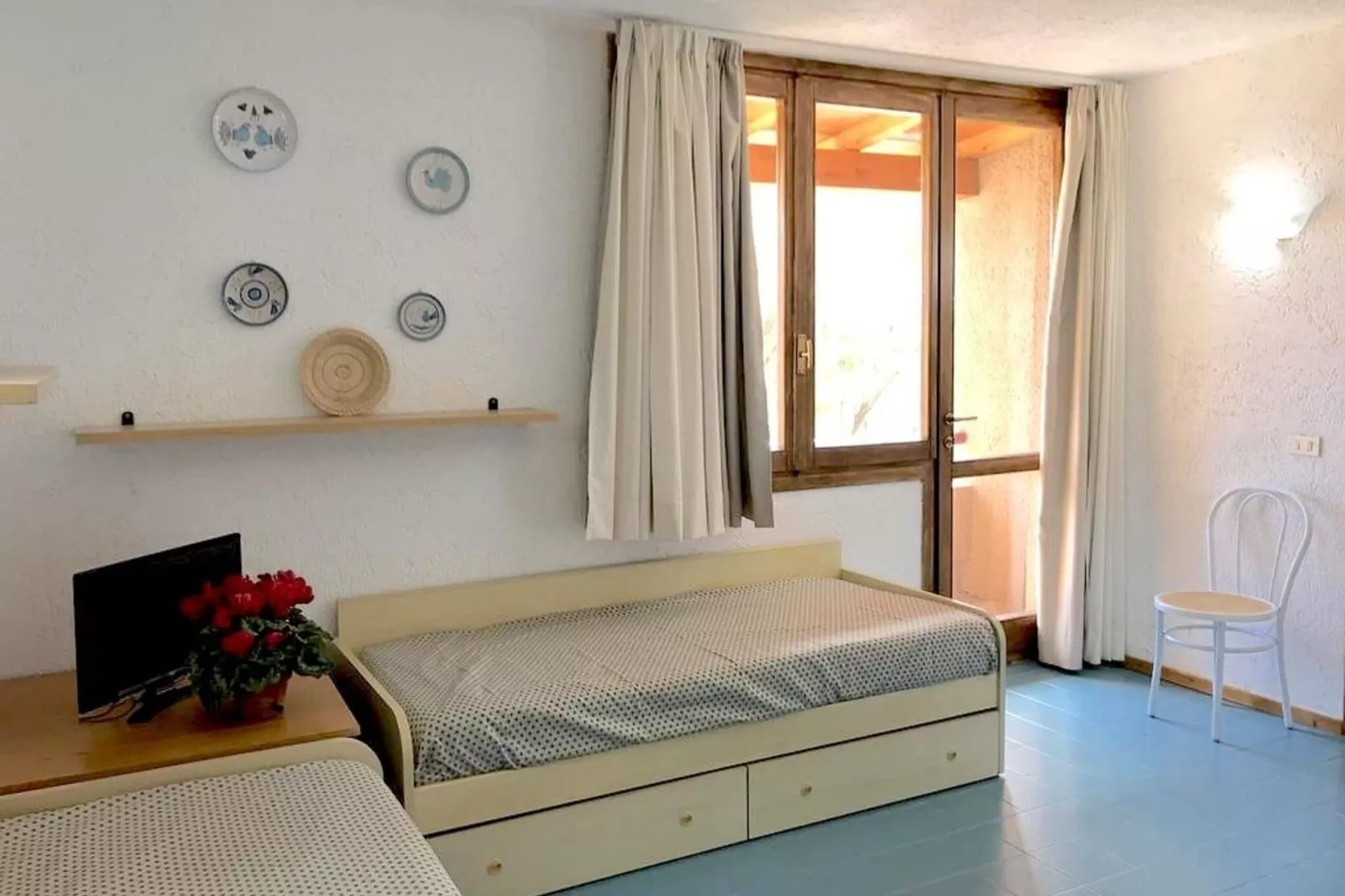 Cugnana Verde Mono 4-Living room