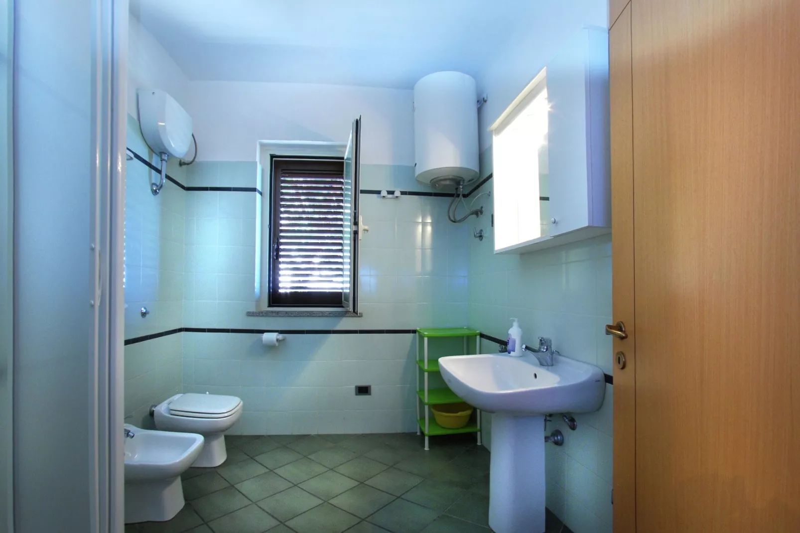 S Teresa di Gallura Due-Bathroom