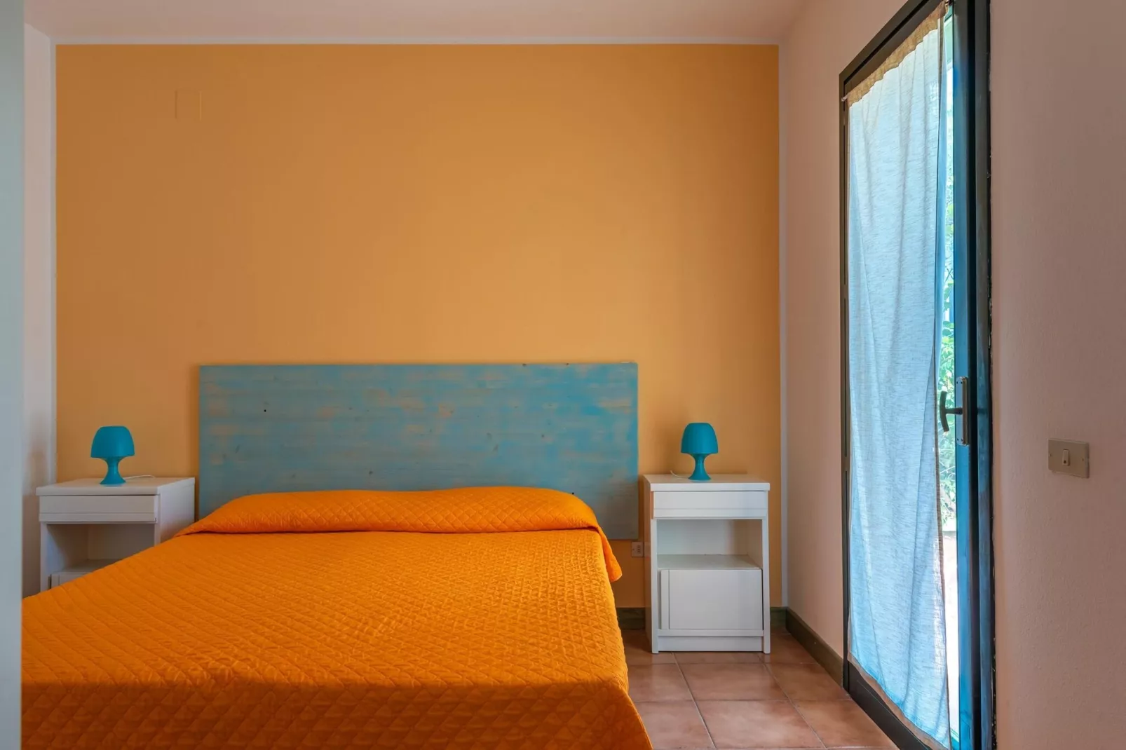 Mirti Bianchi Bilo-Bedroom