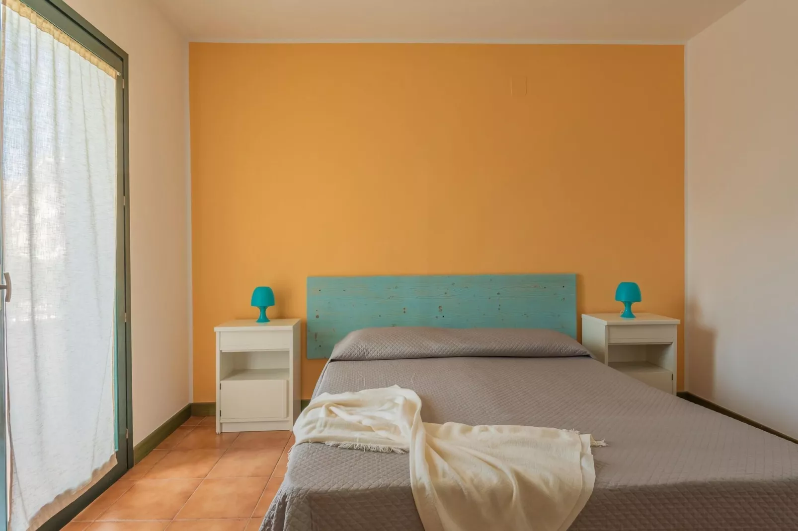 Mirti Bianchi Bilo-Bedroom