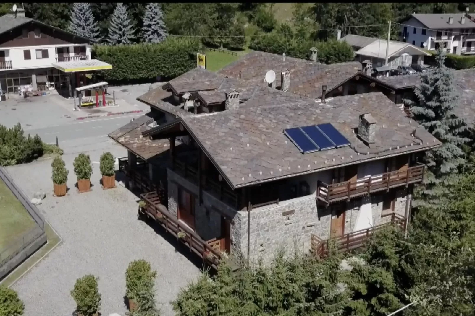 Chalet Antey Quadri C-Exterior summer