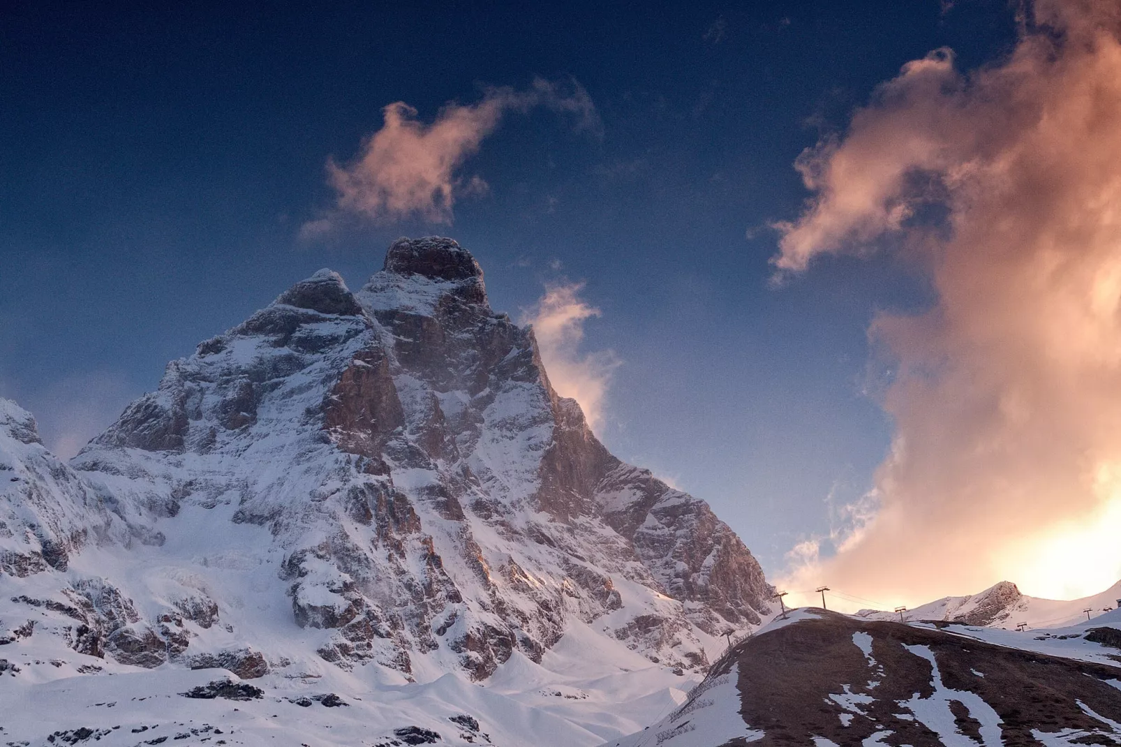 Residenza Cervinia Bilo Sei-Area winter 5km