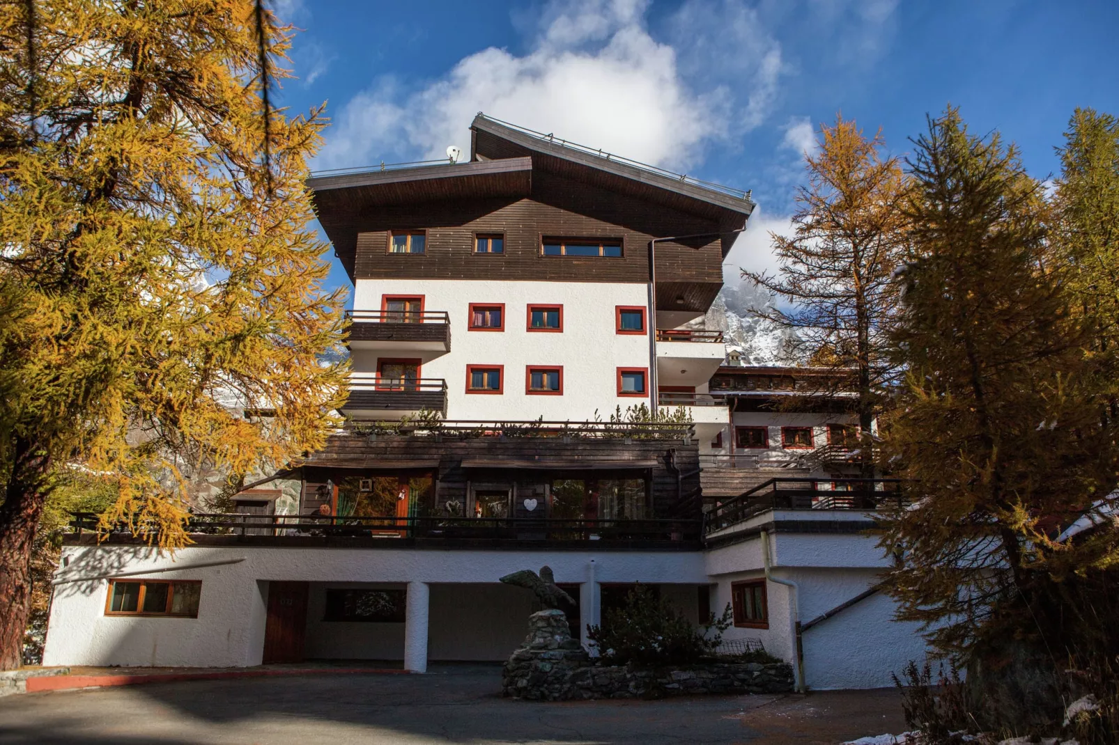 Residenza Cervinia Bilo Sei-Exterior summer
