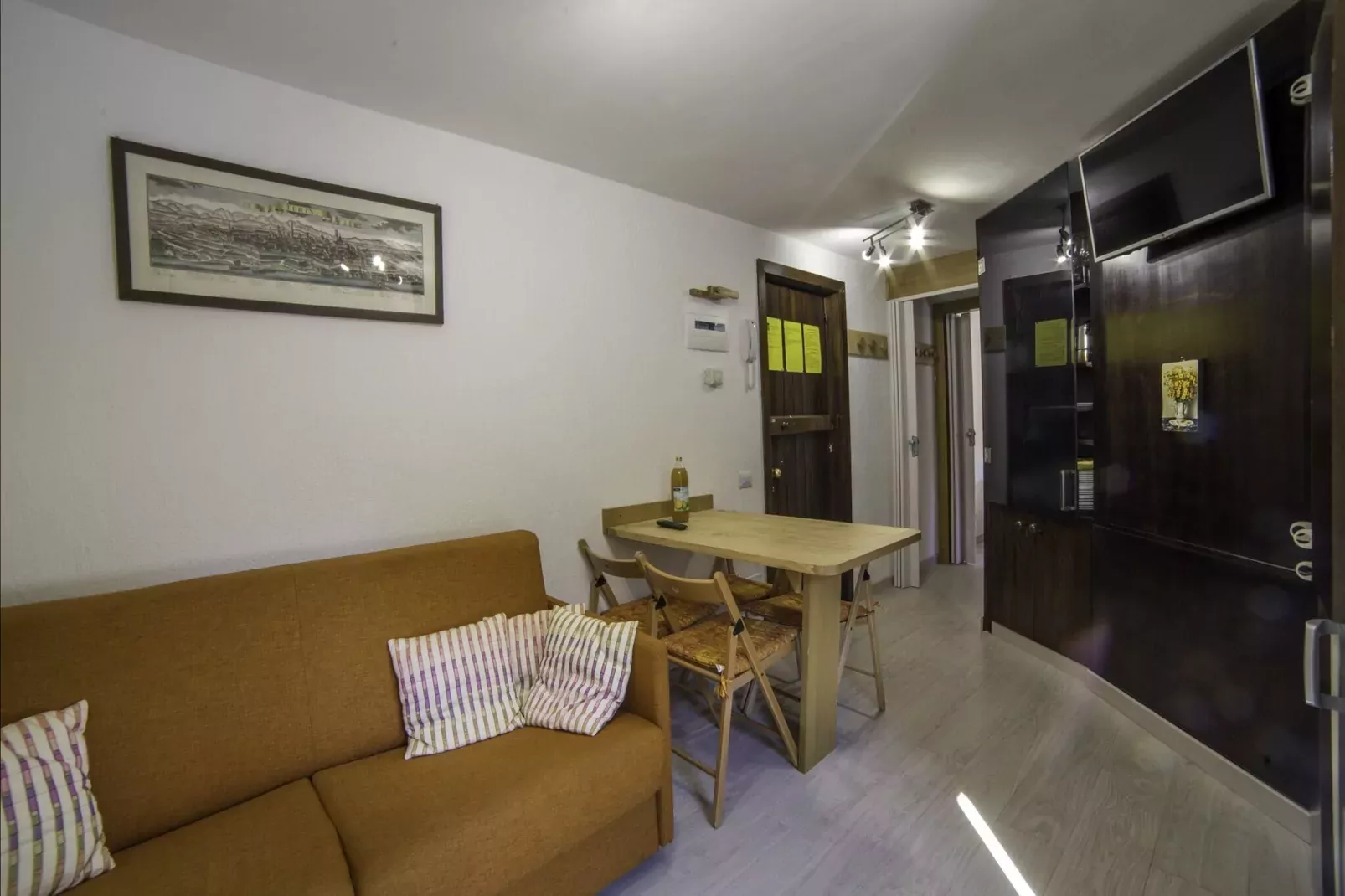 Residenza Cervinia Bilo Piano Cinque-Living room