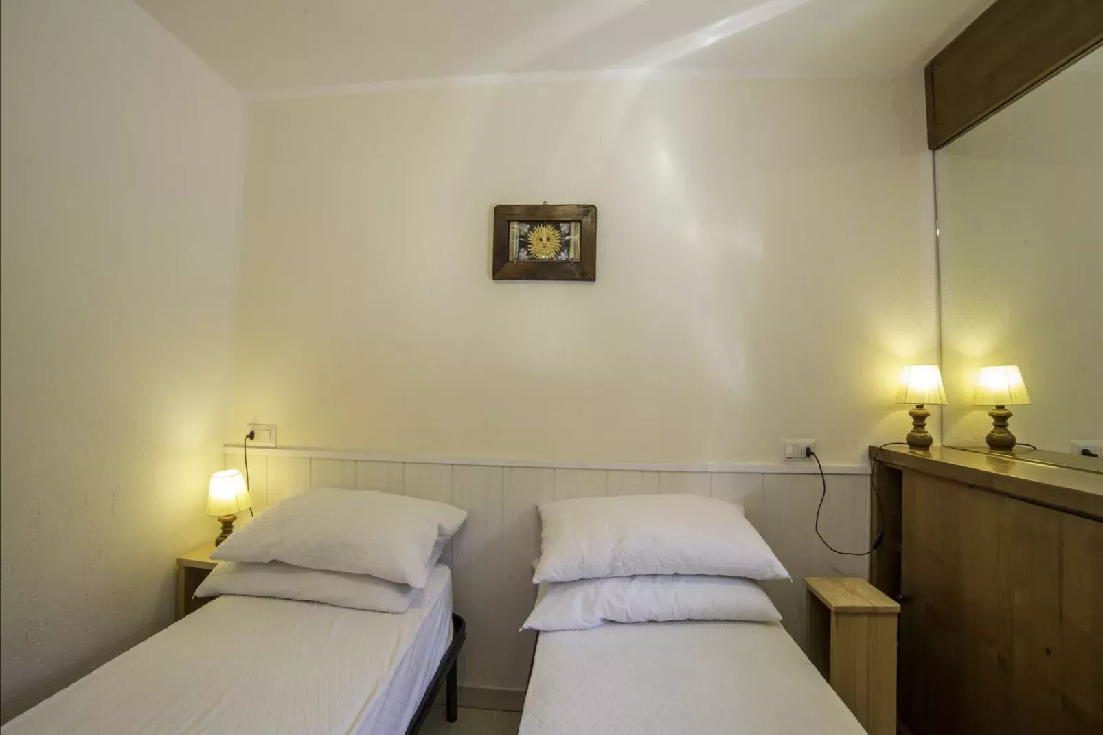 Residenza Cervinia Bilo Piano Cinque-Bedroom