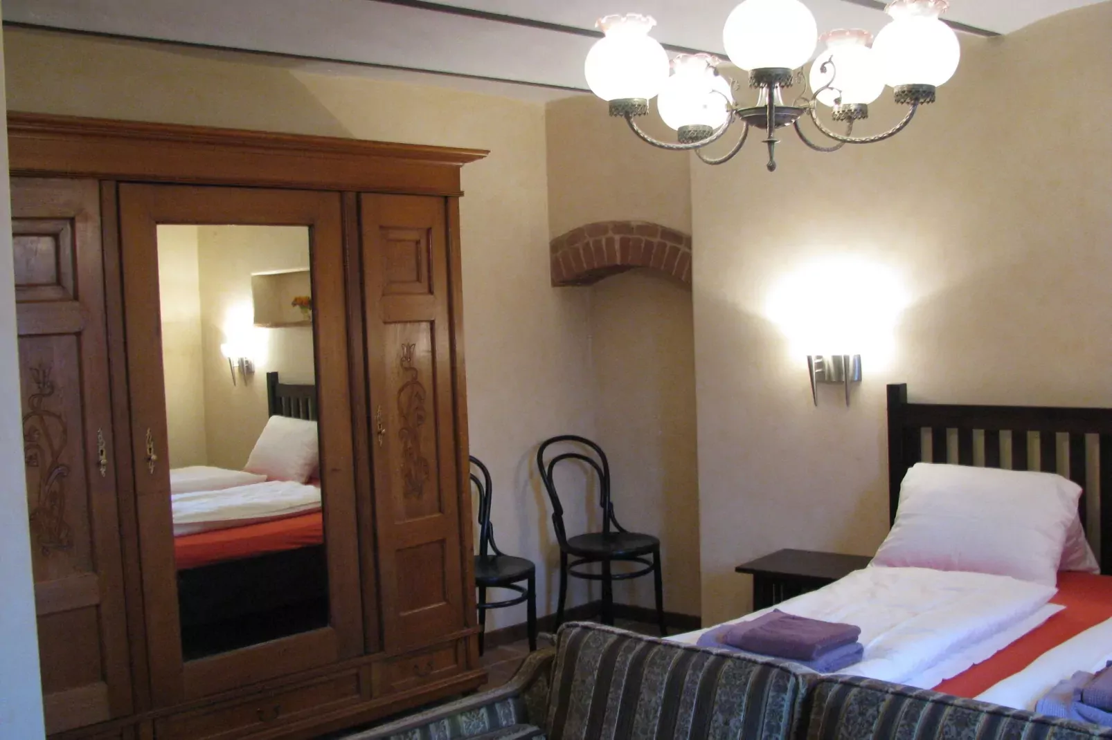 Mondovì-Schlafzimmer