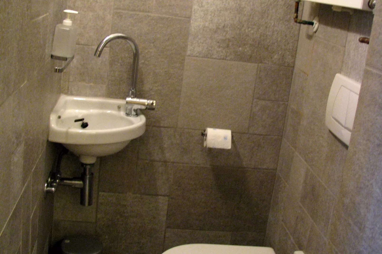 Mondovì-Badezimmer