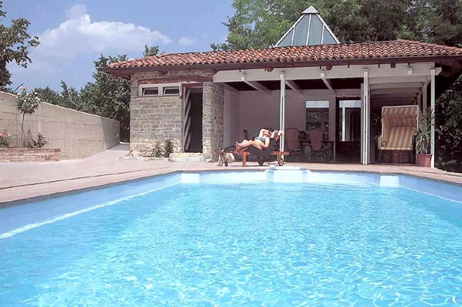 Carrù-Schwimmbad