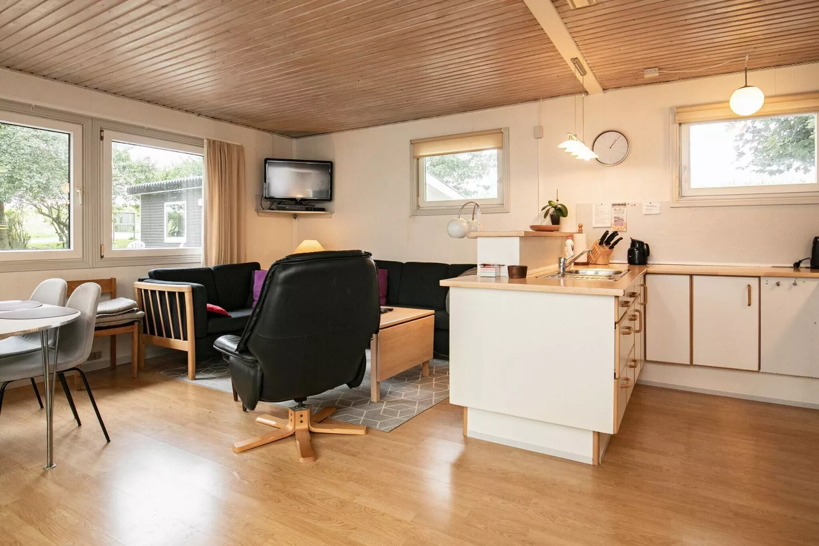 5 person holiday home in Thyholm-By Traum-Indoor