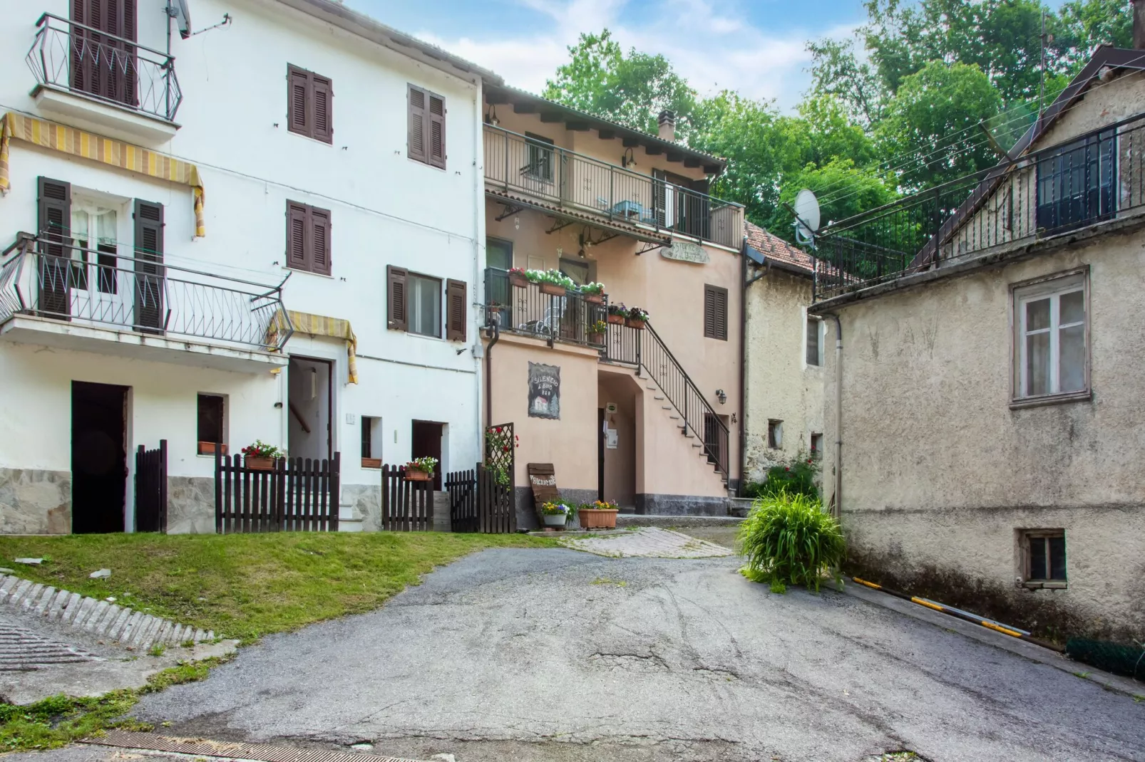 Appartamento Calizzano-Exterior summer