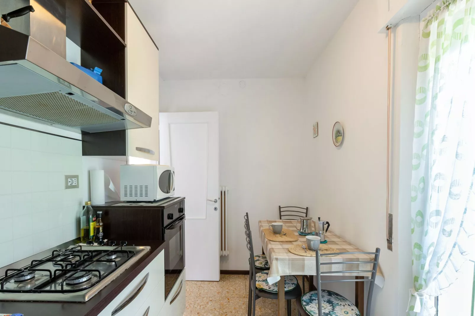 Casa Pietro-Dining room