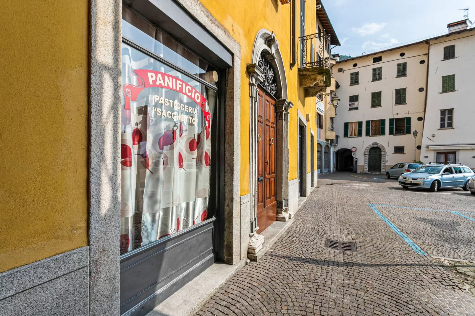 Casa Archi Tre-Areas summer 1km