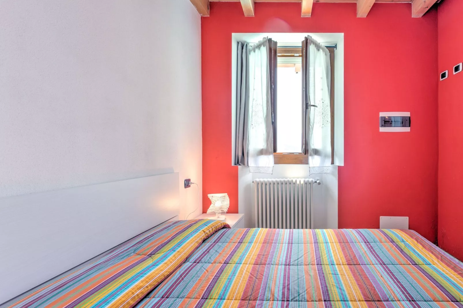 Romantica-Bedroom