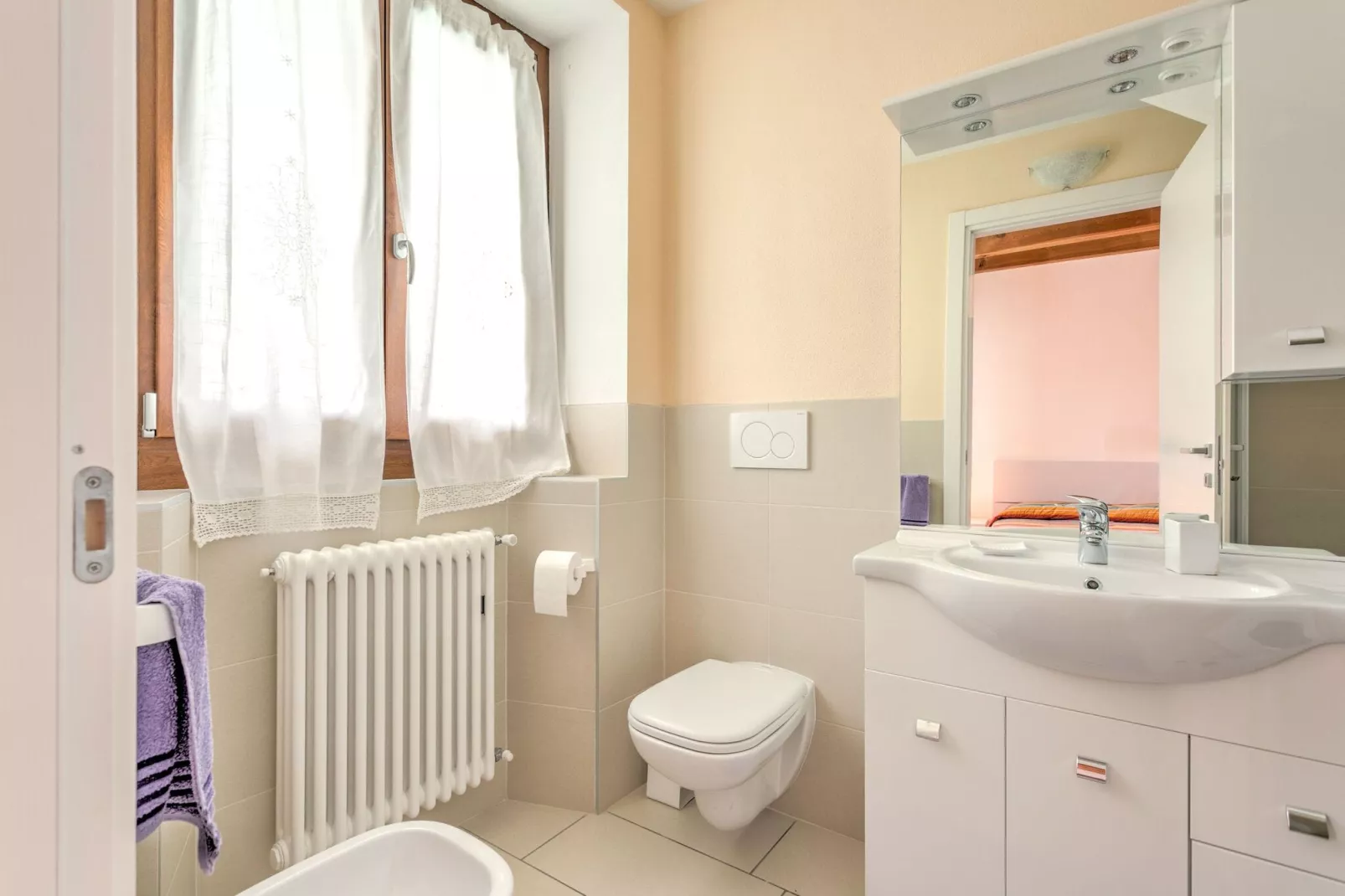 Romantica-Bathroom