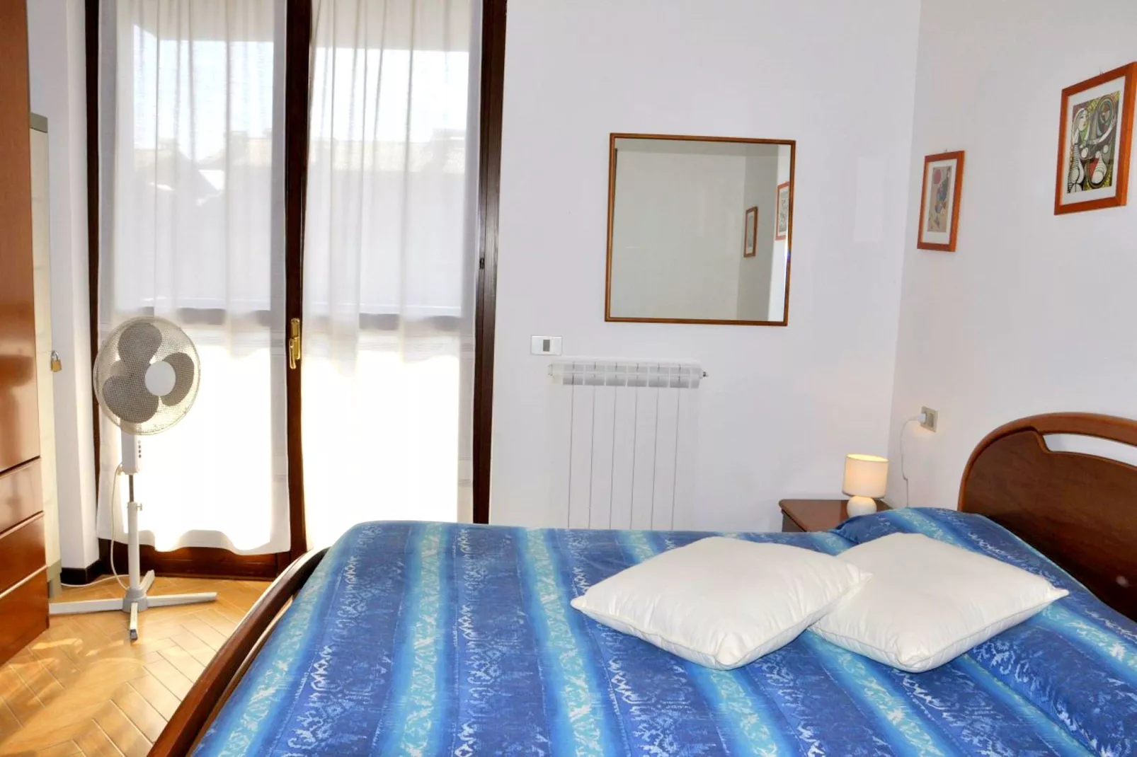 Dei Fiori i-Uno-Bedroom