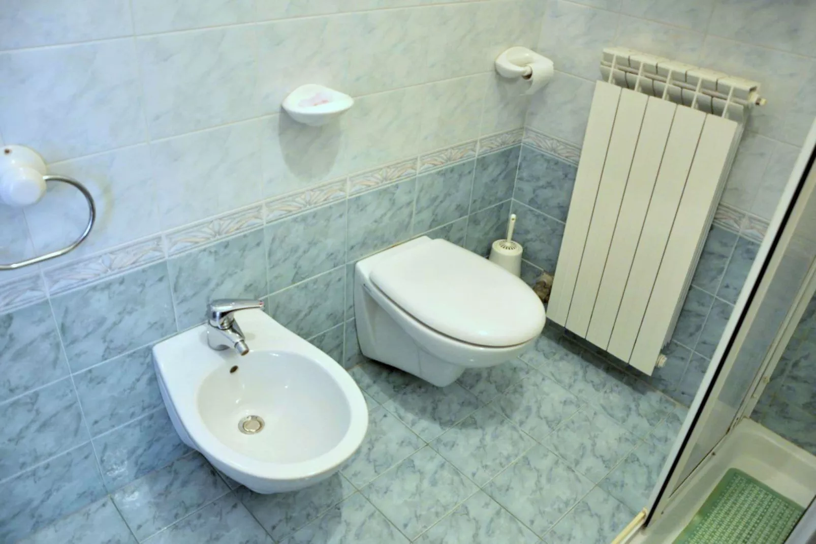 Dei Fiori i-Uno-Bathroom