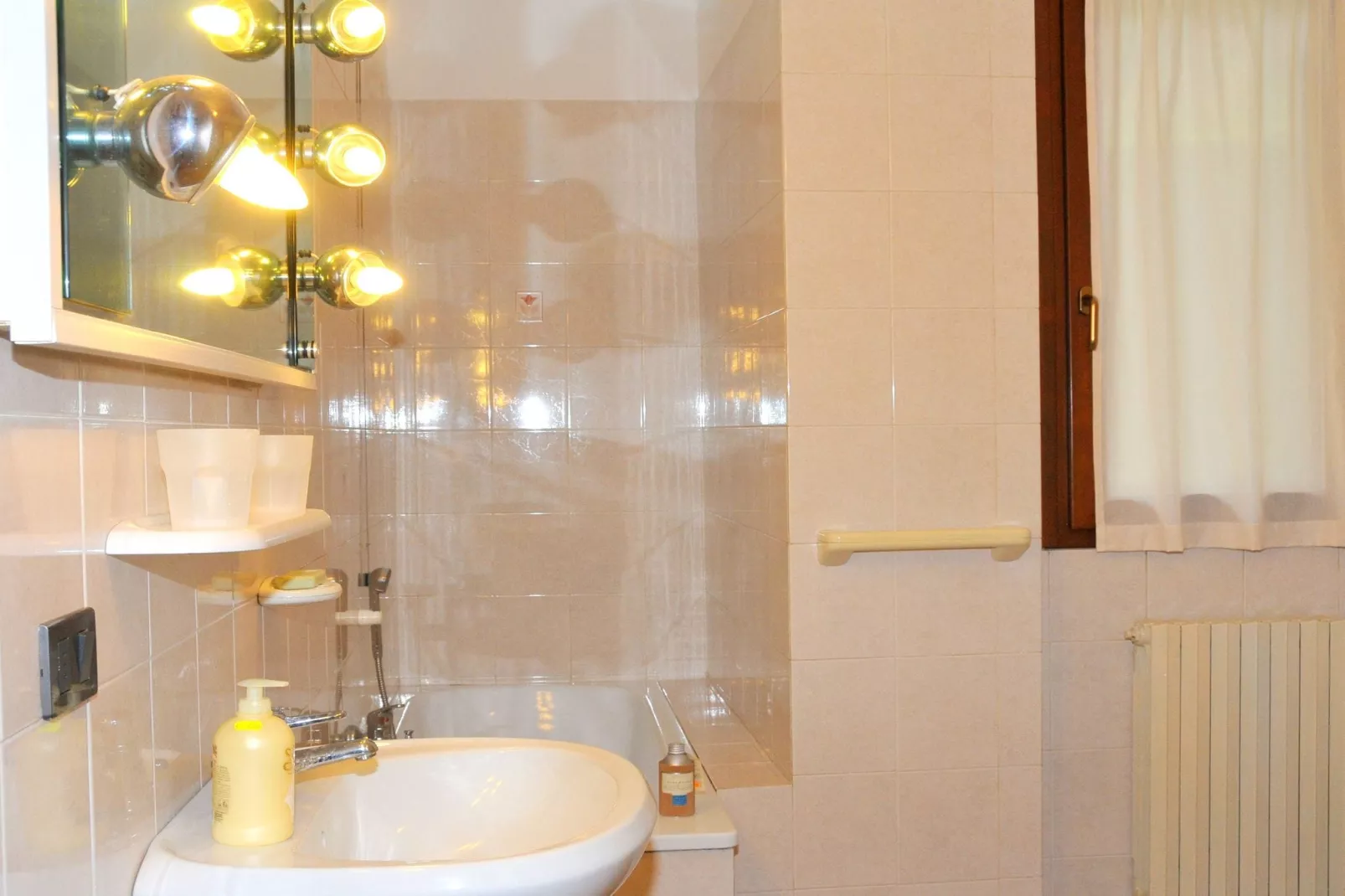 Casa Lucia Uno-Badezimmer