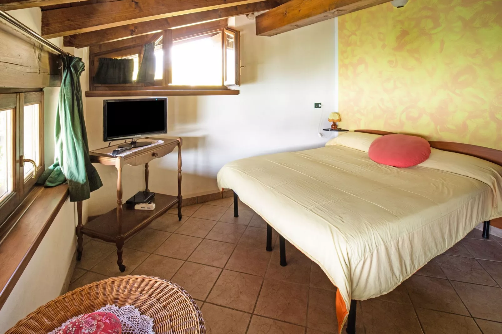 Fienile Regoli Due-Bedroom