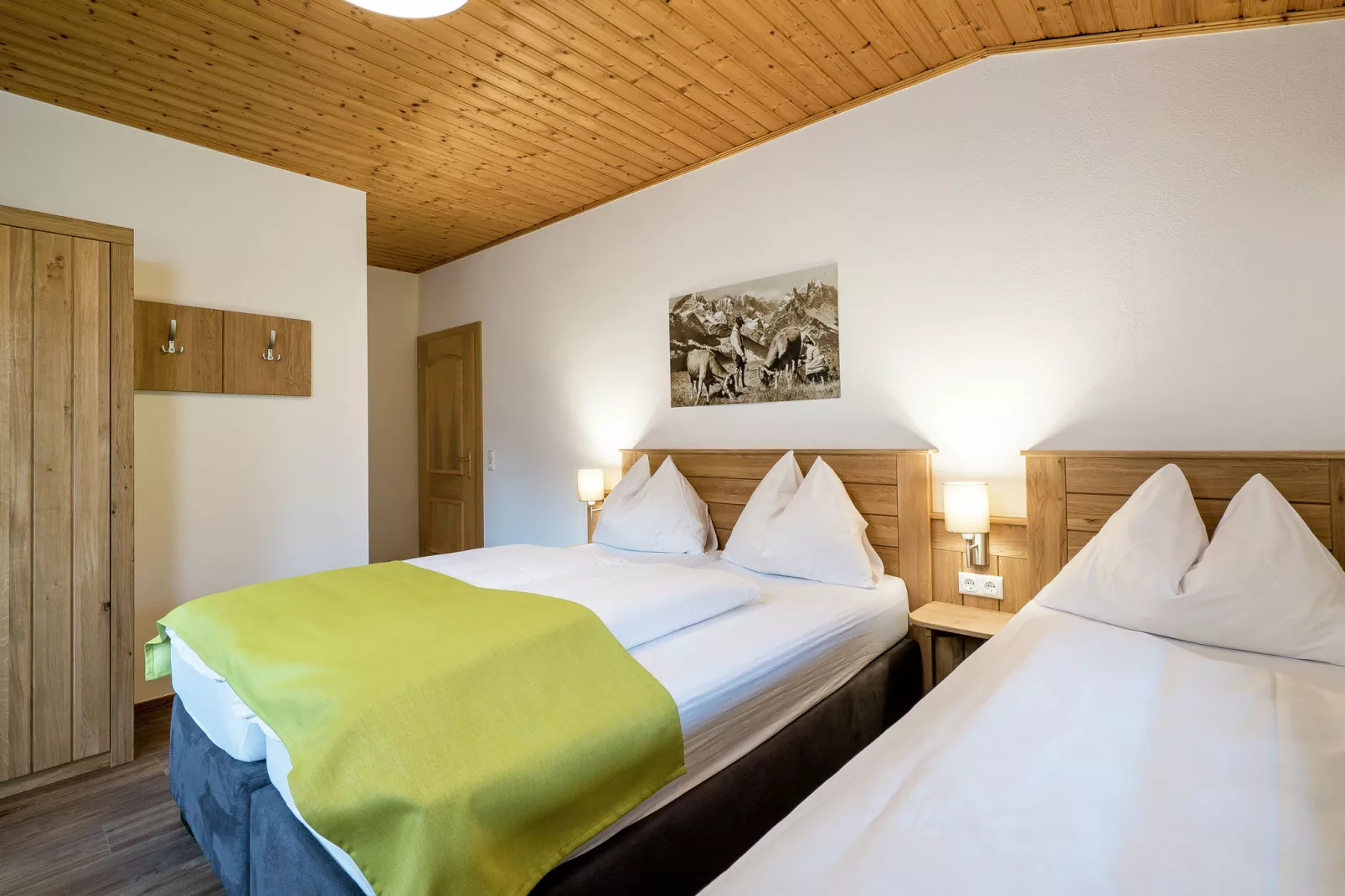 Alpensteinbock Saalbach-Bedroom