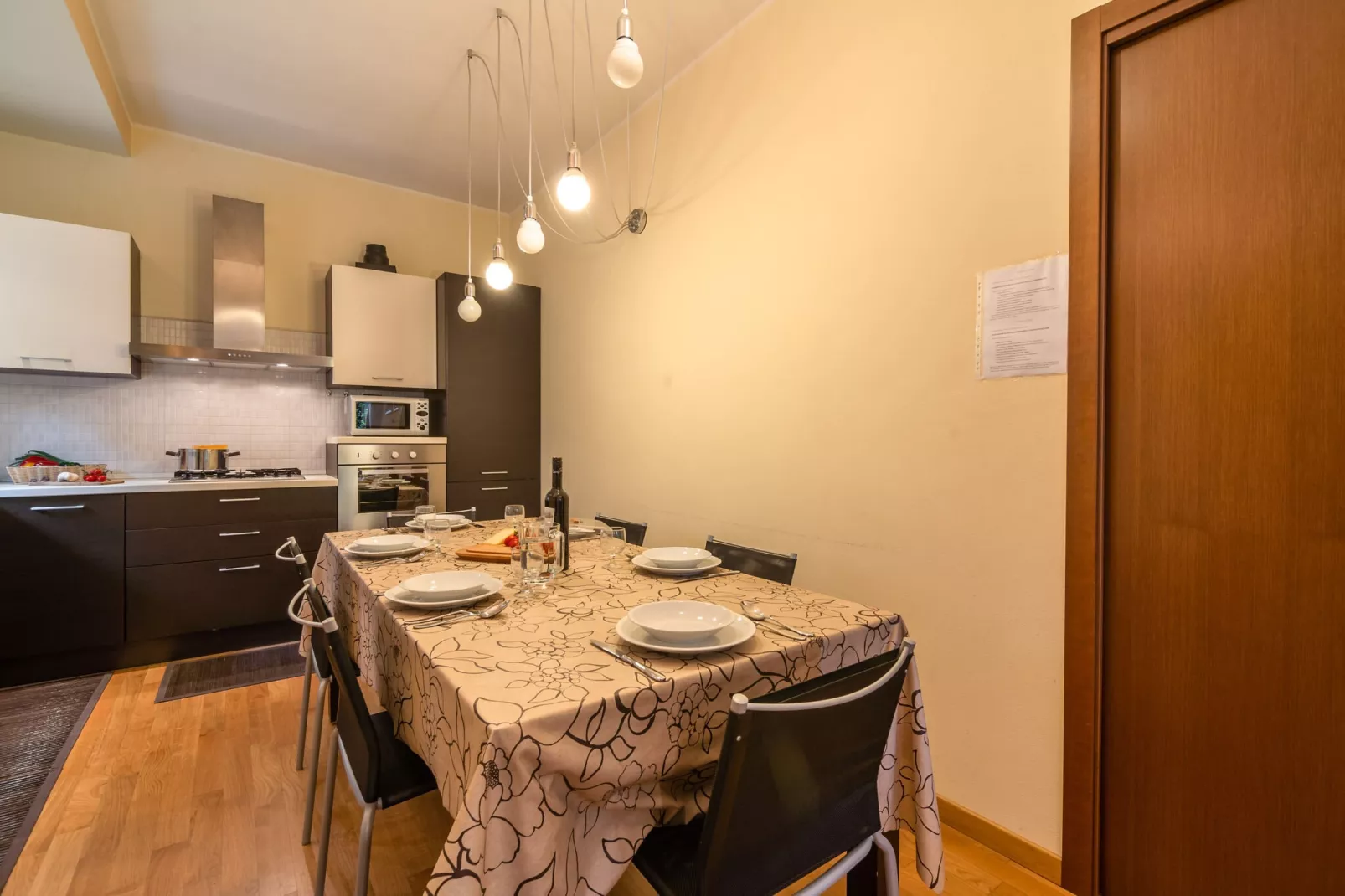 Casa Cristina Meina Centro-Esszimmer