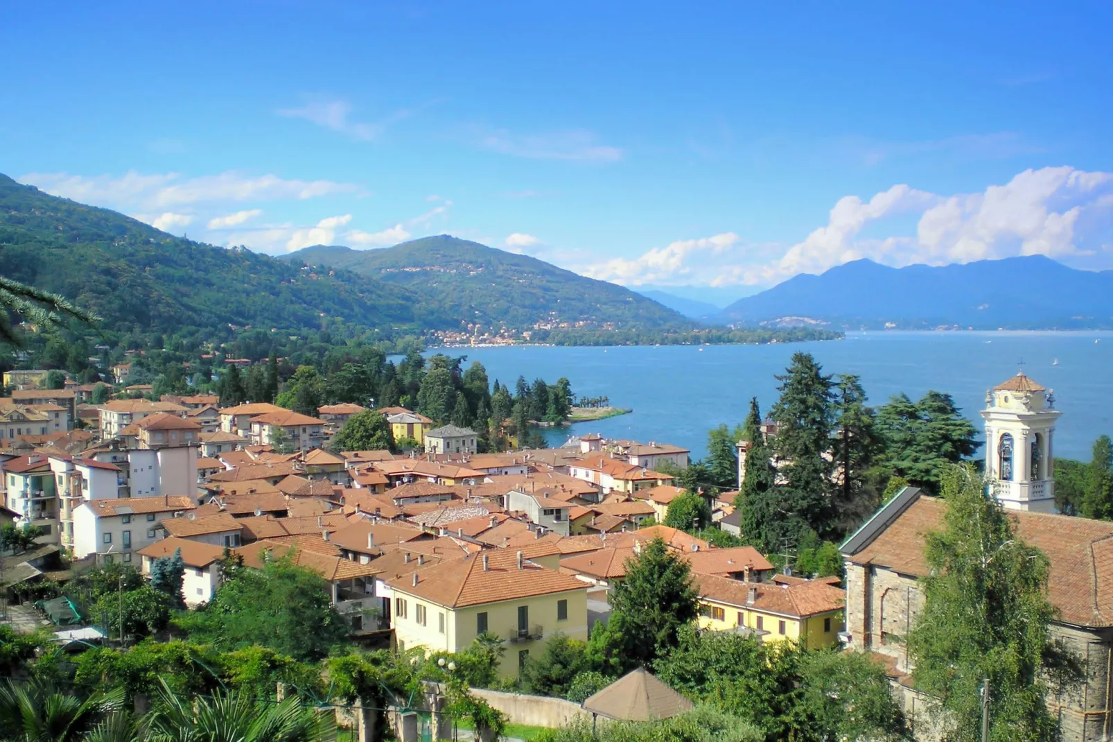 Casa Cristina Meina Centro-Gebiete Sommer 1 km