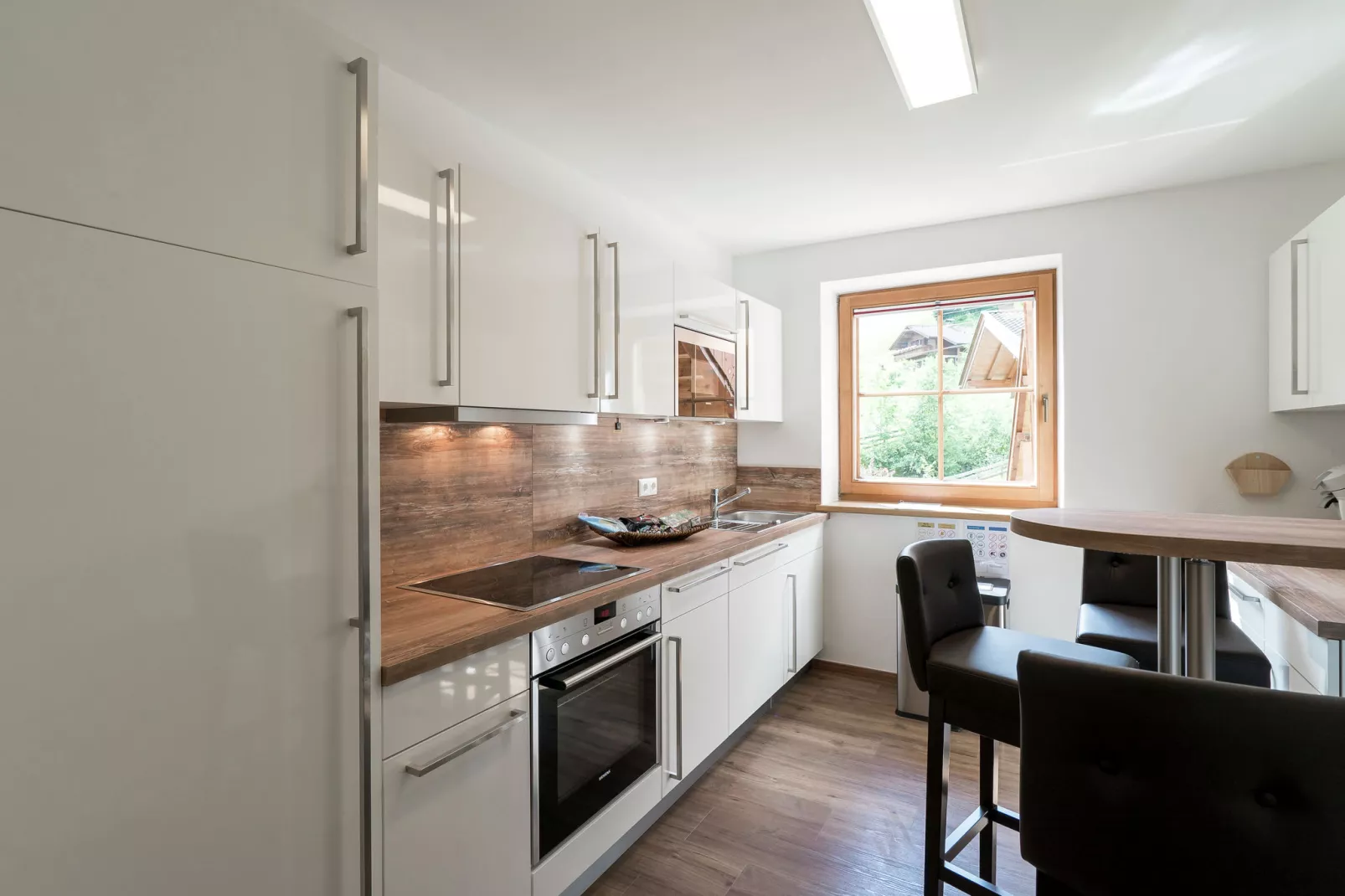Alpensteinbock Saalbach A-Kitchen