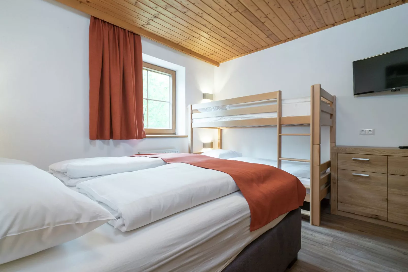 Alpensteinbock Saalbach A-Bedroom