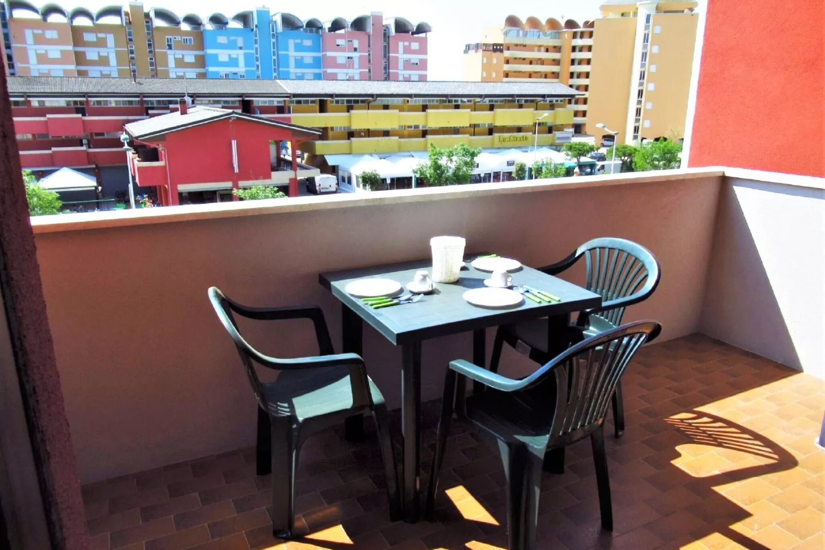 Cutter A9-Terrace balcony